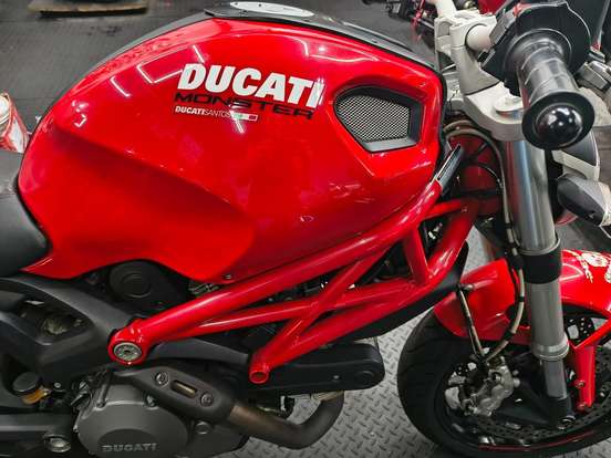 DUCATI-MONSTER 796-2013