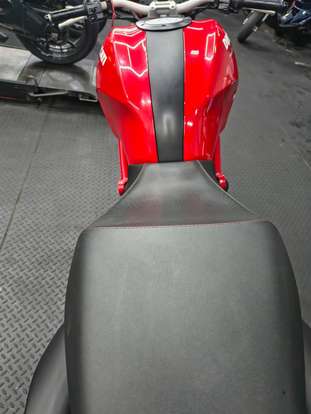 DUCATI-MONSTER 796-2013
