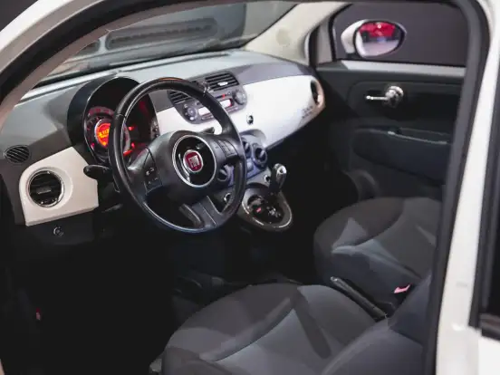 FIAT-500-1.4 CULT 8V FLEX 2P AUTOMATIZADO FIAT-500-2013