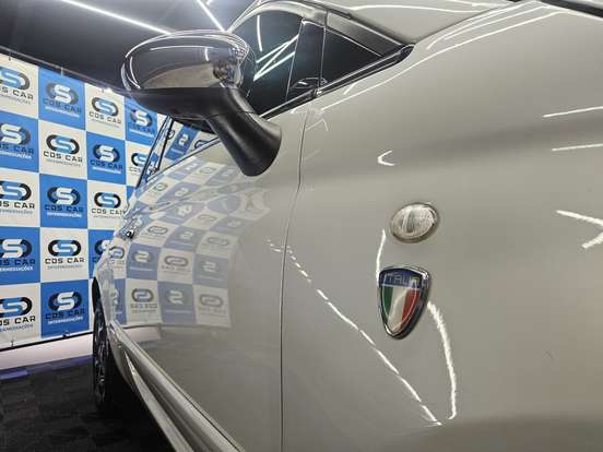 FIAT-500-1.4 CABRIO 16V FLEX 2P AUTOMÁTICO FIAT-500-2013