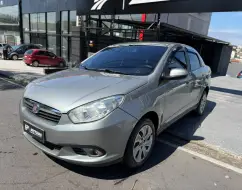 FIAT GRAND SIENA 1.4 MPI ATTRACTIVE 8V FLEX 4P MANUAL FIAT GRAND SIENA 1.4 MPI ATTRACTIVE 8V FLEX 4P MANUAL