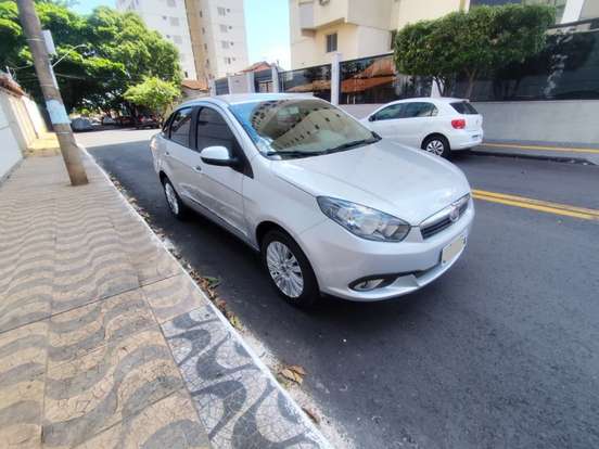 FIAT-GRAND SIENA-2014