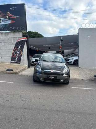 FIAT-PUNTO-2015