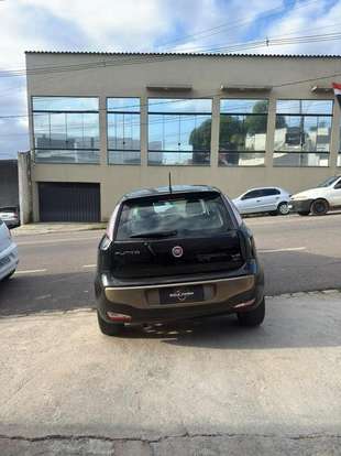 FIAT-PUNTO-2015