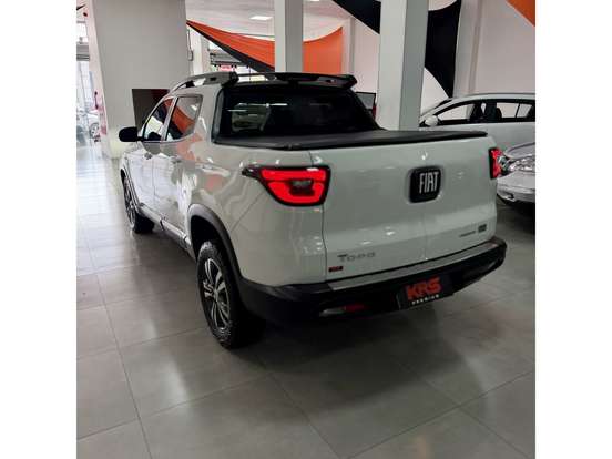 FIAT-TORO-1.3 TURBO 270 FLEX FREEDOM AT6 FIAT-TORO-2022