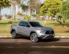 FIAT TORO 1.3 TURBO 270 FLEX VOLCANO AT6 FIAT TORO 1.3 TURBO 270 FLEX VOLCANO AT6