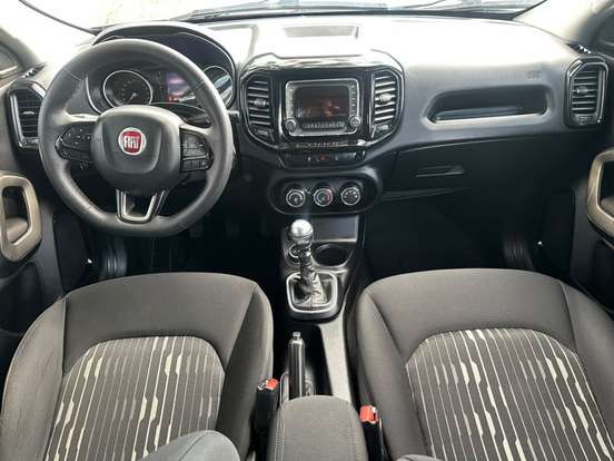 FIAT-TORO-2016