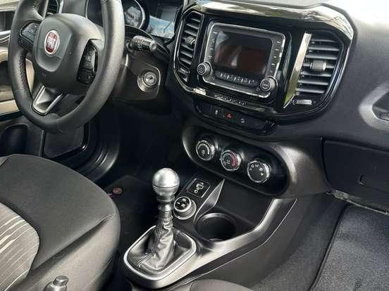 FIAT-TORO-1.8 16V EVO FLEX FREEDOM OPEN EDITION AT6 FIAT-TORO-2016