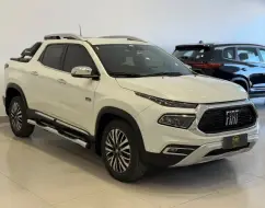 FIAT TORO 2.0 16V TURBO DIESEL RANCH 4WD AT9 FIAT TORO 2.0 16V TURBO DIESEL RANCH 4WD AT9