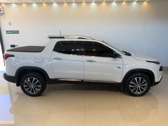FIAT-TORO-2.0 16V TURBO DIESEL VOLCANO 4WD AT9 FIAT-TORO-2021