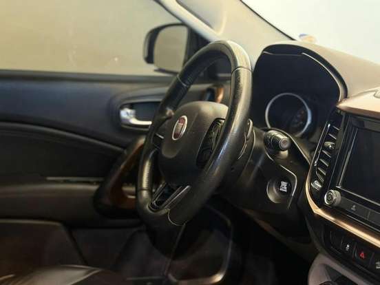 FIAT-TORO-2021