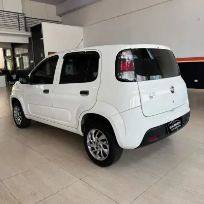 FIAT-UNO-2021