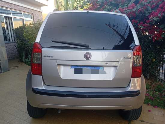 FIAT-IDEA-1.8 MPI HLX 8V FLEX 4P MANUAL FIAT-IDEA-2009