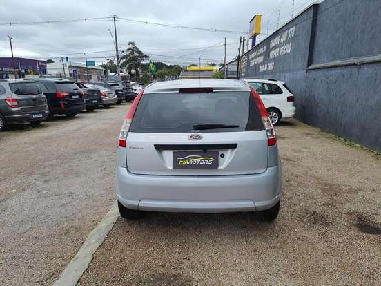 FORD-COURIER-2009