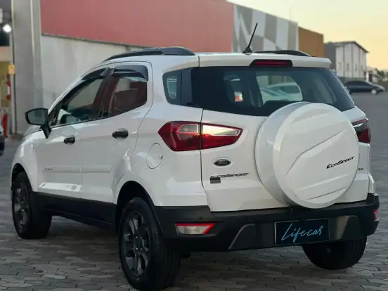 FORD-ECOSPORT-2018