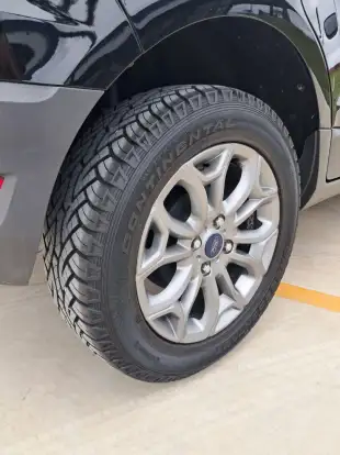 FORD-ECOSPORT-2017