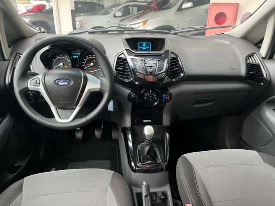 FORD-ECOSPORT-2014
