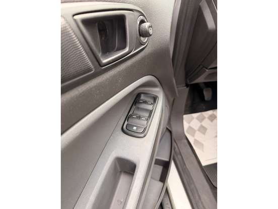 FORD-ECOSPORT-1.6 FREESTYLE 16V FLEX 4P MANUAL FORD-ECOSPORT-2015