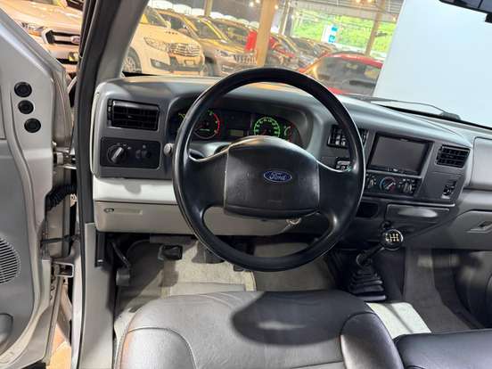 FORD-F-250-3.9 XLT 4X2 CS DIESEL 2P MANUAL FORD-F-250-2007