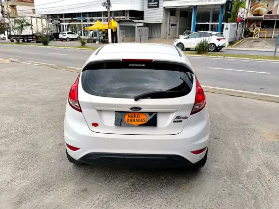 FORD-FIESTA-2018