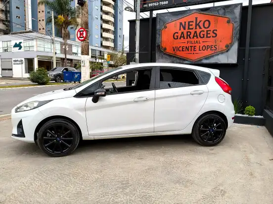 FORD-FIESTA-2018