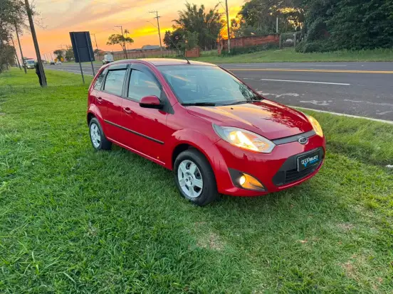 FORD-FIESTA-2013