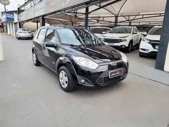 FORD FIESTA 1.6 MPI HATCH 8V FLEX 4P MANUAL