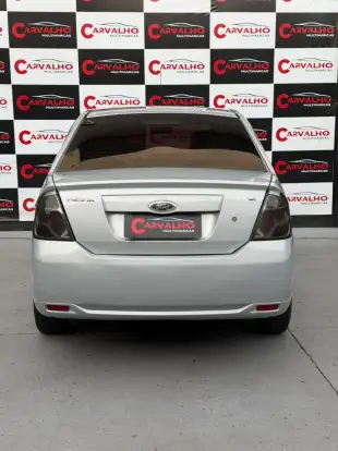FORD-FIESTA-2013