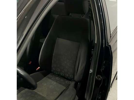 FORD-FIESTA-2012
