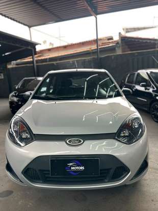 FORD-FIESTA-2012