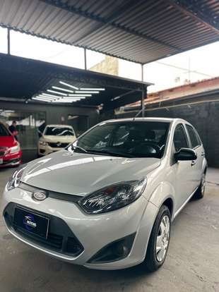 FORD-FIESTA-2012