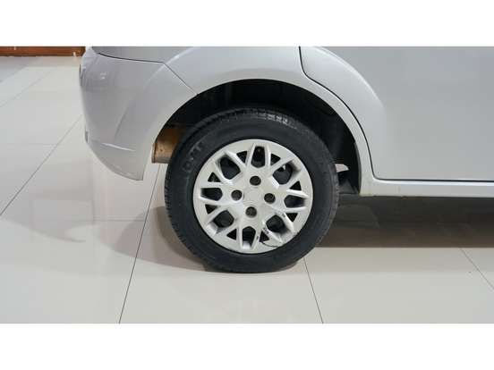 FORD-FIESTA-1.0 ROCAM S 8V FLEX 4P MANUAL FORD-FIESTA-2013
