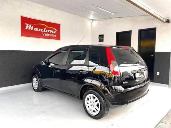 FORD-FIESTA-2014