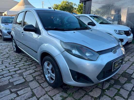 FORD-FIESTA-1.0 ROCAM SE PLUS HATCH 8V FLEX 4P MANUAL FORD-FIESTA-2013