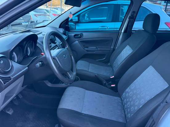 FORD-FIESTA-2013