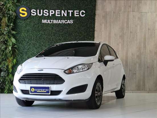 FORD-FIESTA-2014