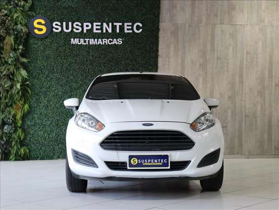 FORD-FIESTA-2014