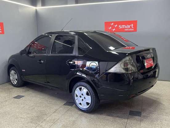 FORD-FIESTA-2012