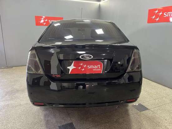 FORD-FIESTA-2012