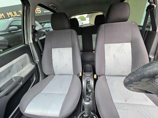 FORD-FIESTA-2008