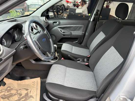 FORD-FIESTA-1.6 ROCAM SEDAN 8V FLEX 4P MANUAL FORD-FIESTA-2013