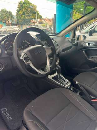 FORD-FIESTA-2015
