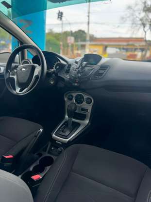 FORD-FIESTA-2015