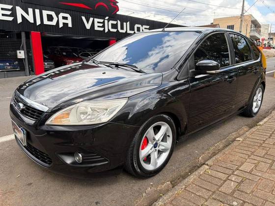 FORD FOCUS 1.6 GLX 16V FLEX 4P MANUAL