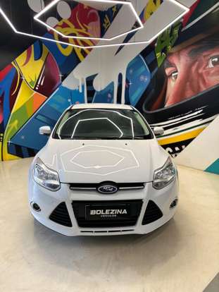 FORD-FOCUS-2014