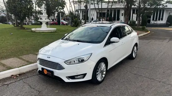 FORD-FOCUS-2016