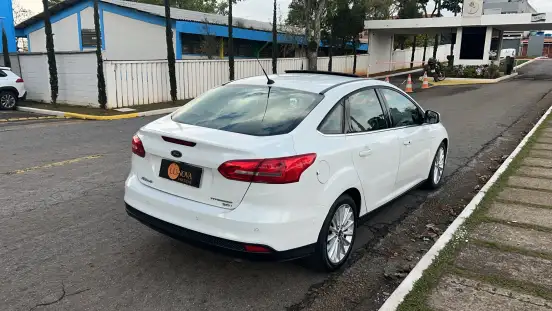 FORD-FOCUS-2016