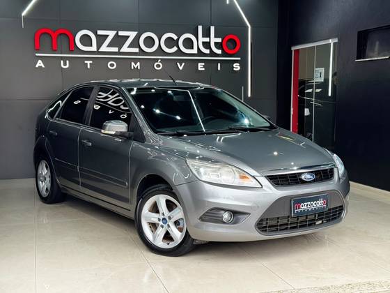 FORD FOCUS 2.0 GLX SEDAN 16V FLEX 4P AUTOMÁTICO