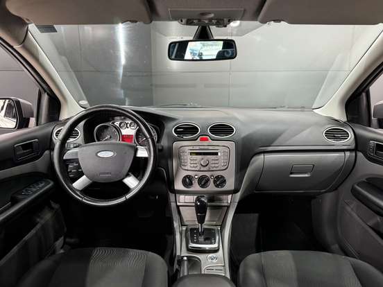 FORD-FOCUS-2.0 GLX SEDAN 16V FLEX 4P AUTOMÁTICO FORD-FOCUS-2012