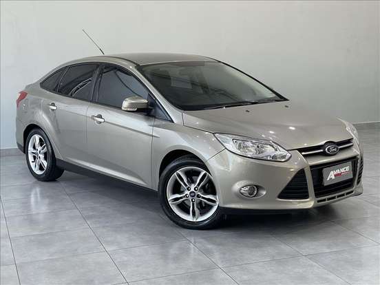 FORD-FOCUS-2.0 SE 16V FLEX 4P POWERSHIFT FORD-FOCUS-2014